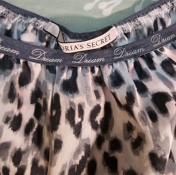 Victoria's Secret Pink and Black Pajama Intimates & Sleepwear Small - Picture 6 of 8